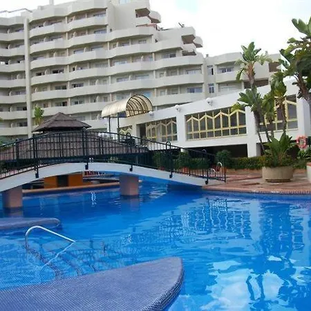 Estudio Benal Vista A La Piscina Apartment *