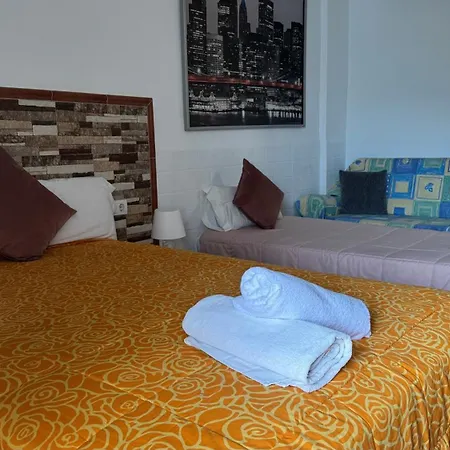 Estudio Benal Vista A La Piscina Apartment
